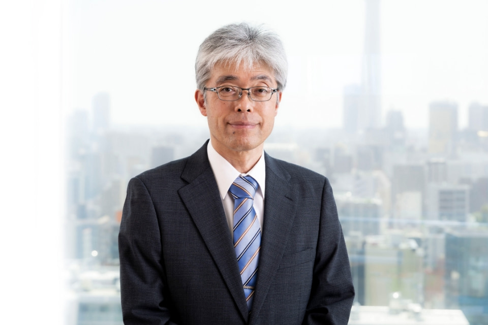 Director, Managing Executive Officer and General Manager, Sales Headquarters Fumihiko Araake